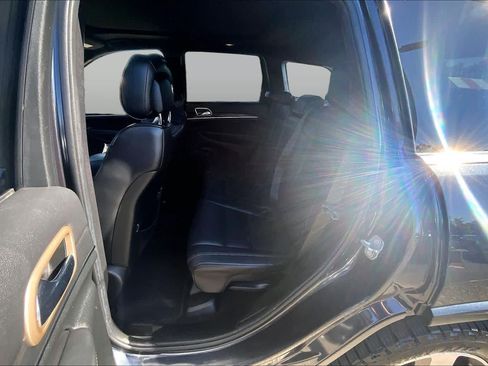 Used 2014 Jeep Grand Cherokee Overland AWD/4WD image 20