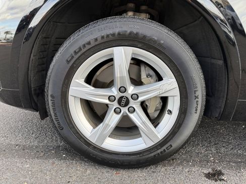 Used 2021 Audi Q5 Premium w/ Convenience Package image 26