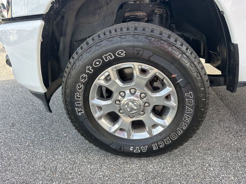 Used 2024 RAM 2500 Laramie image 6