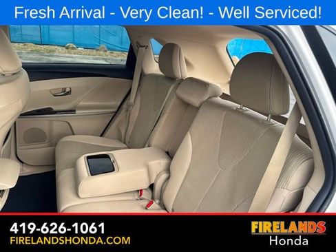 Used 2011 Toyota Venza w/ Convenience Pkg FWD image 28