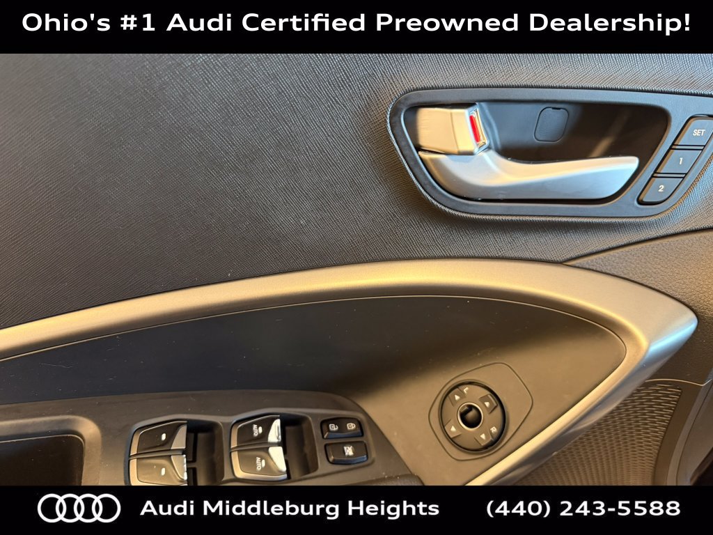 Used 2018 Hyundai Santa Fe Limited AWD/4WD image 25