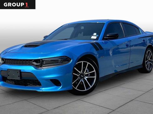 Used 2023 Dodge Charger R/T w/ Cold Weather Package RWD image 1