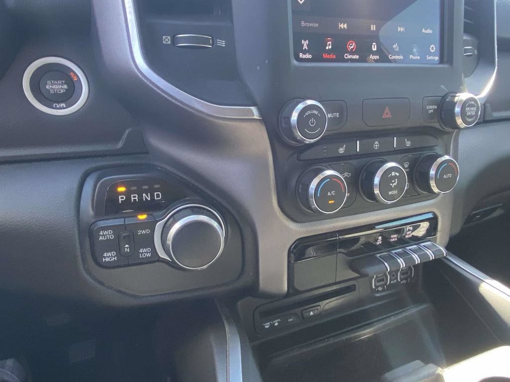 Used 2019 RAM 1500 Big Horn AWD/4WD image 32