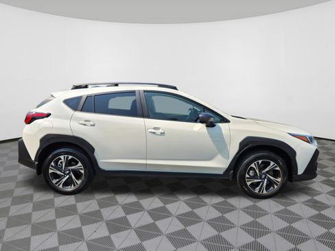 Used 2024 Subaru Crosstrek 2.0i Premium AWD/4WD image 6