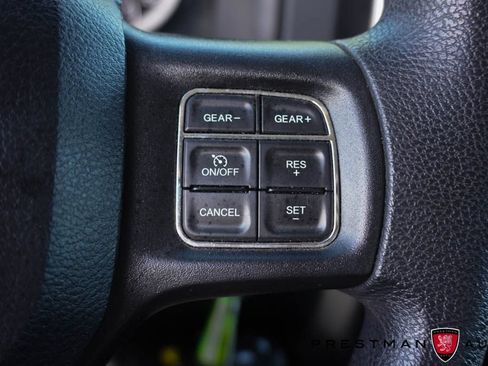 Used 2020 RAM 1500 Classic SLT AWD/4WD image 35