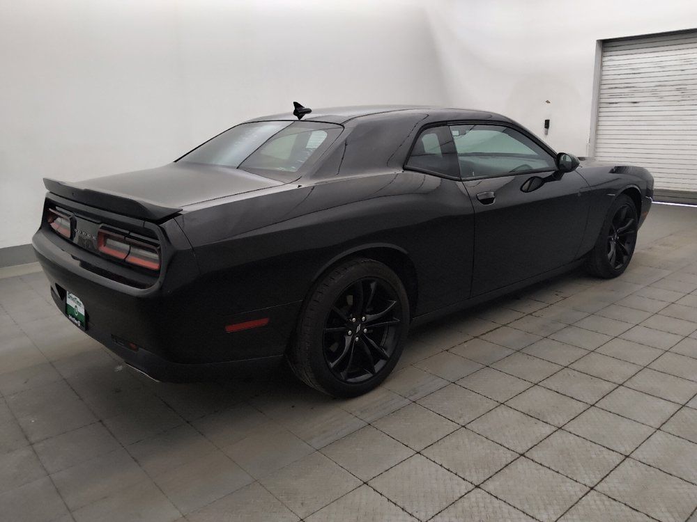 Used 2018 Dodge Challenger SXT Plus RWD image 10