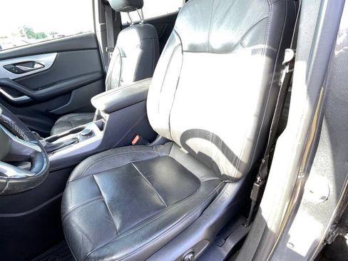 Used 2019 Chevrolet Blazer LT w/ Sun and Wheels Package AWD/4WD image 10