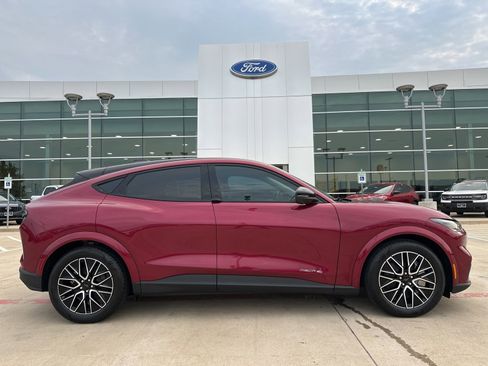 New 2025 Ford Mustang Mach-E Premium image 52