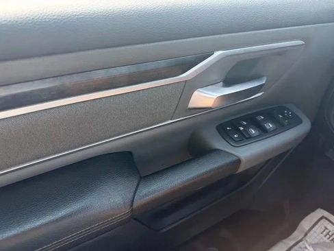 Used 2020 RAM 1500 Big Horn AWD/4WD image 12