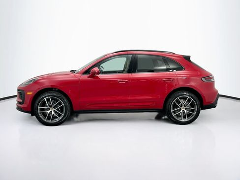 Certified 2026 Porsche Macan AWD/4WD image 2
