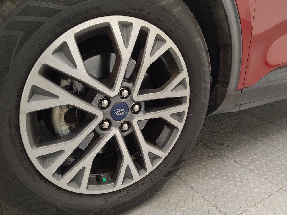 Used 2020 Ford Escape SEL FWD image 31
