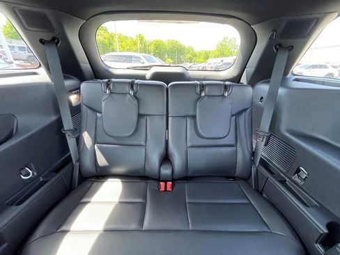 Used 2025 Ford Explorer ST-Line w/ Premium Package RWD image 23