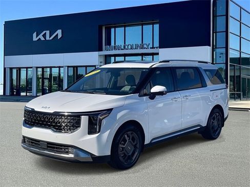 Certified 2026 Kia Carnival SX image 7