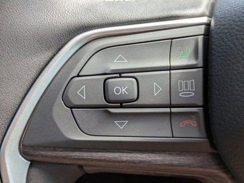 New 2025 Jeep Grand Cherokee Limited w/ Black Appearance Package image 29