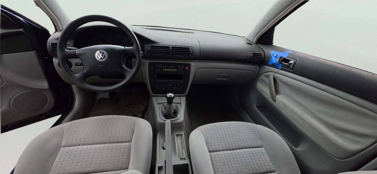 Used 2000 Volkswagen Passat GLS FWD image 8