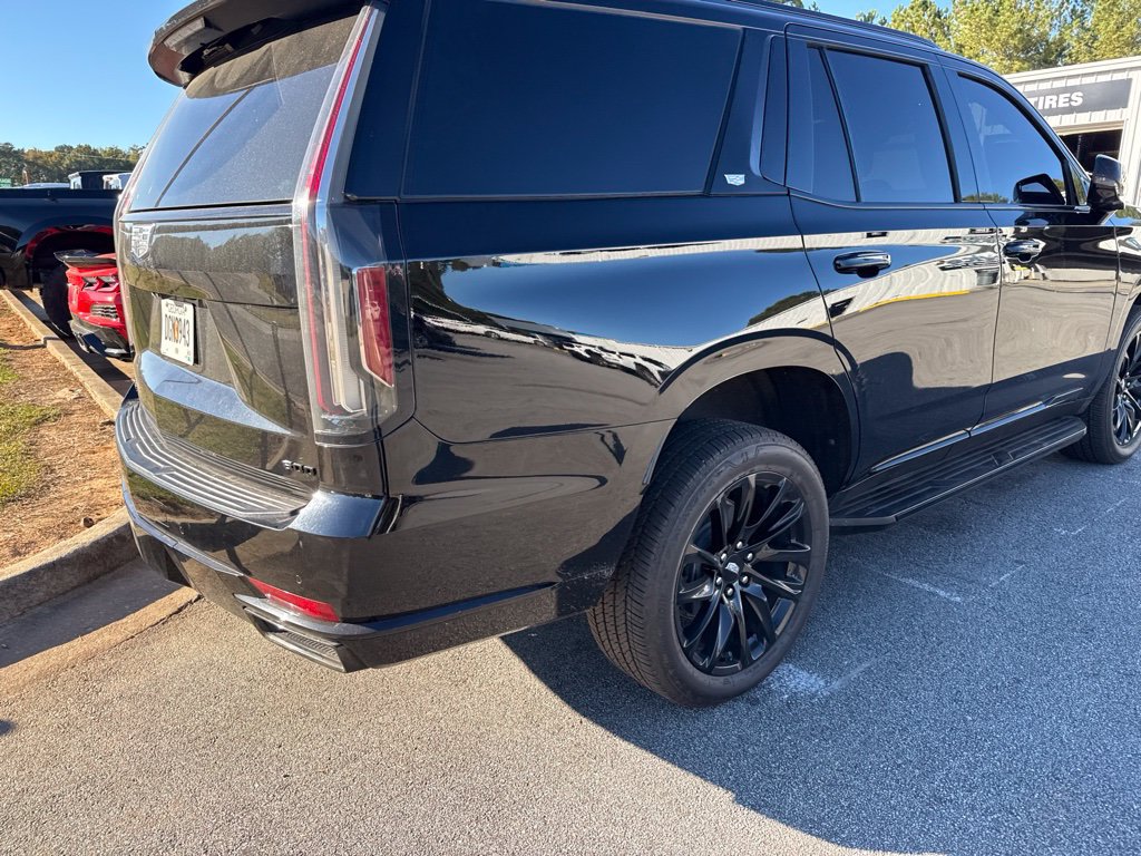 Used 2022 Cadillac Escalade Sport w/ LPO, ONYX Package RWD image 4