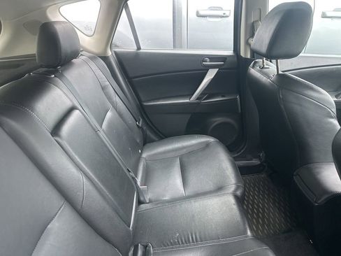 Used 2012 MAZDA MAZDA3 i Grand Touring w/ Tech Pkg FWD image 12