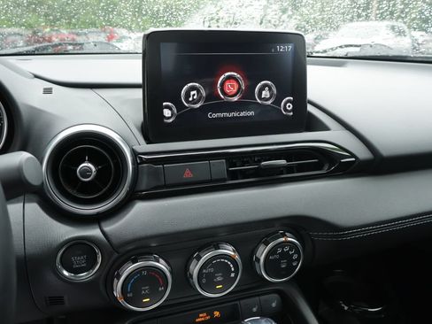 Used 2023 MAZDA MX-5 Miata Grand Touring RWD image 30