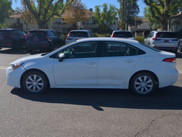 Used 2020 Toyota Corolla LE FWD image 9