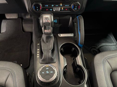 Used 2022 Ford Bronco Black Diamond image 26