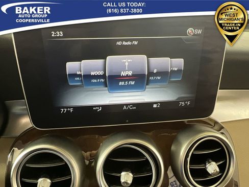 Used 2019 Mercedes-Benz GLC 300 4MATIC image 14