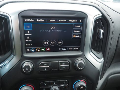 Used 2021 Chevrolet Silverado 1500 RST AWD/4WD image 25
