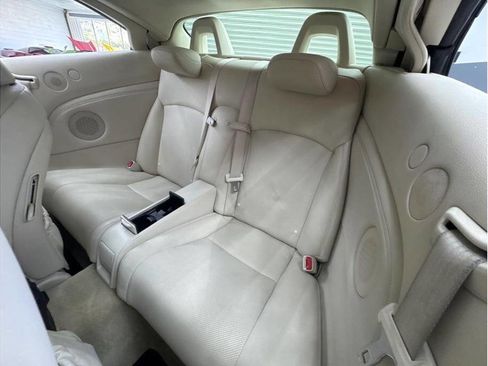 Used 2012 Lexus IS 250C image 11