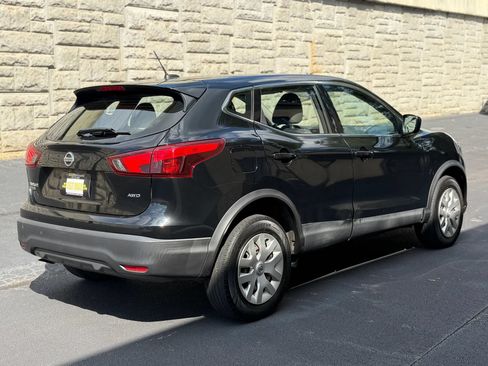 Used 2018 Nissan Rogue Sport S AWD/4WD image 6