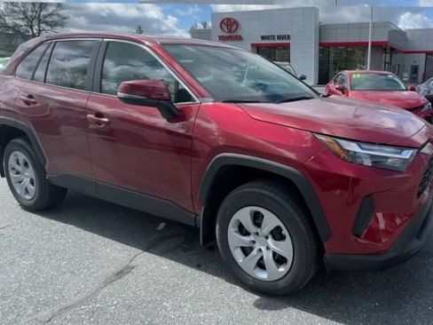 Certified 2025 Toyota RAV4 LE AWD/4WD image 2
