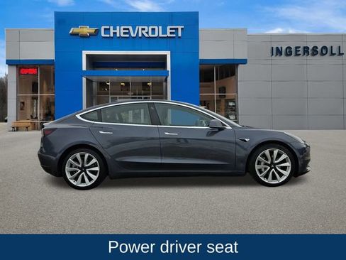 Used 2018 Tesla Model 3 Long Range image 8