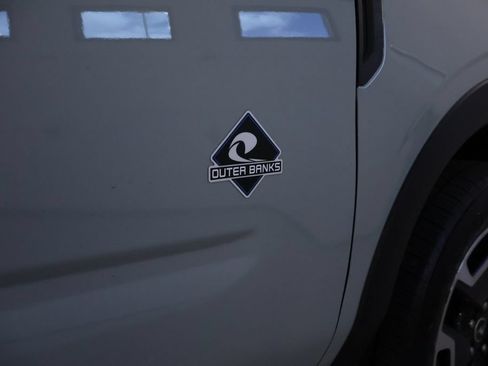 Used 2021 Ford Bronco Sport Outer Banks AWD/4WD image 11