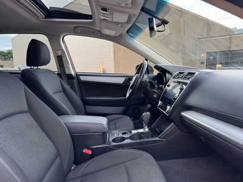 Used 2018 Subaru Outback 2.5i Premium AWD/4WD image 27