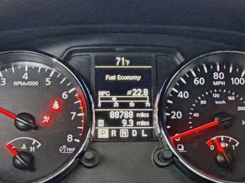 Used 2013 Nissan Rogue SL AWD/4WD image 19