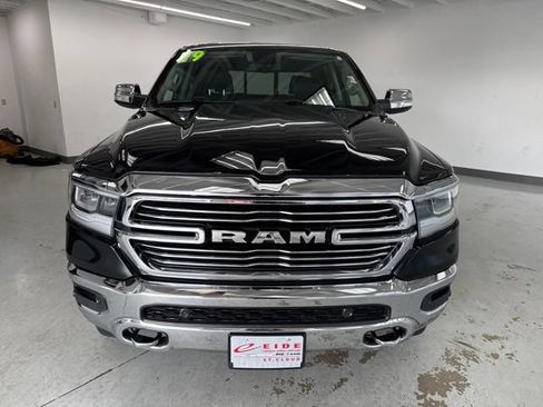 Used 2019 RAM 1500 Laramie AWD/4WD image 5