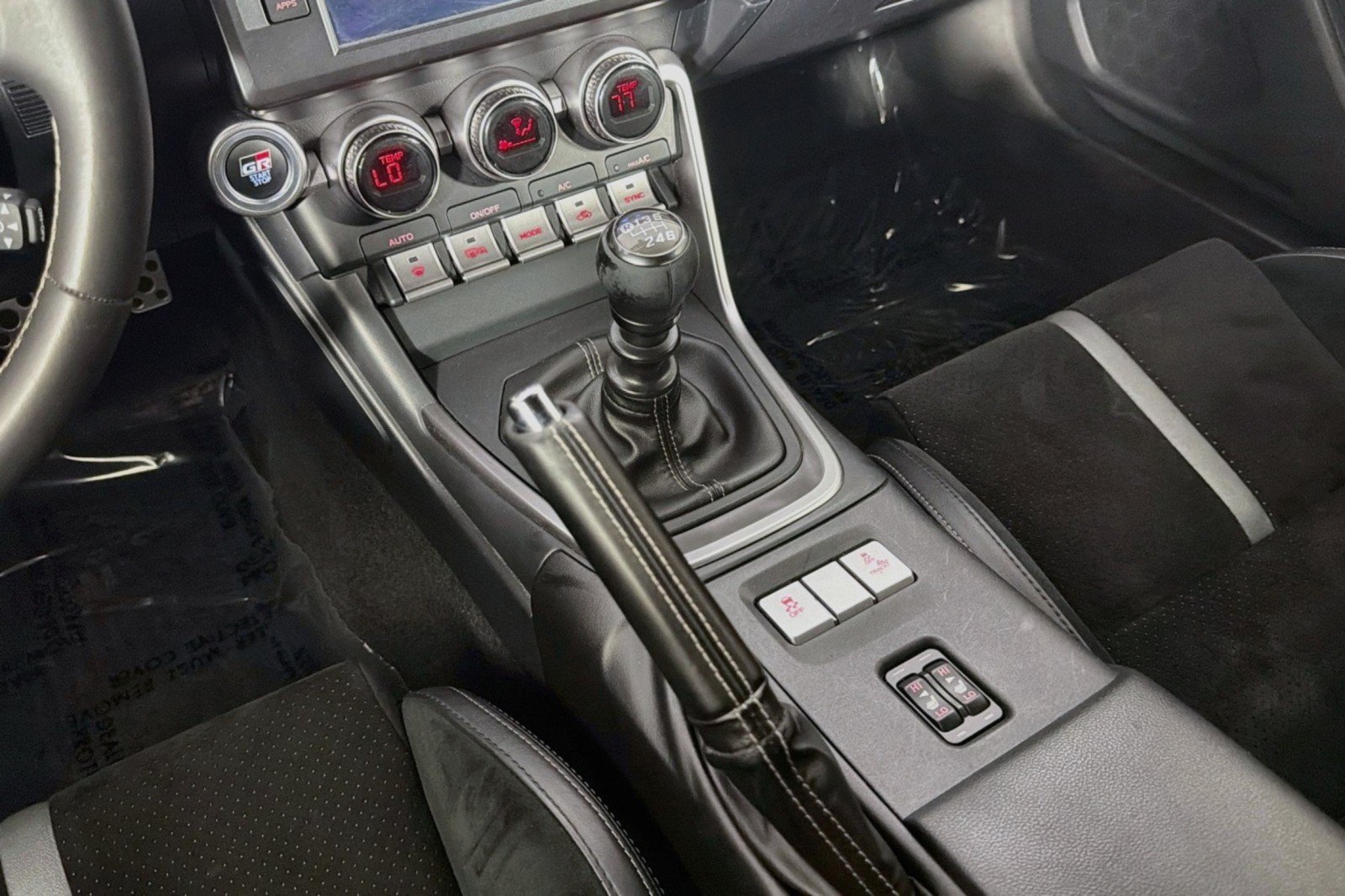 Used 2023 Toyota GR86 Premium w/ ALL Weather Mat Package (TMS) RWD image 6