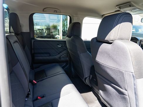 New 2026 Nissan Frontier SV w/ Tow Package AWD/4WD image 27