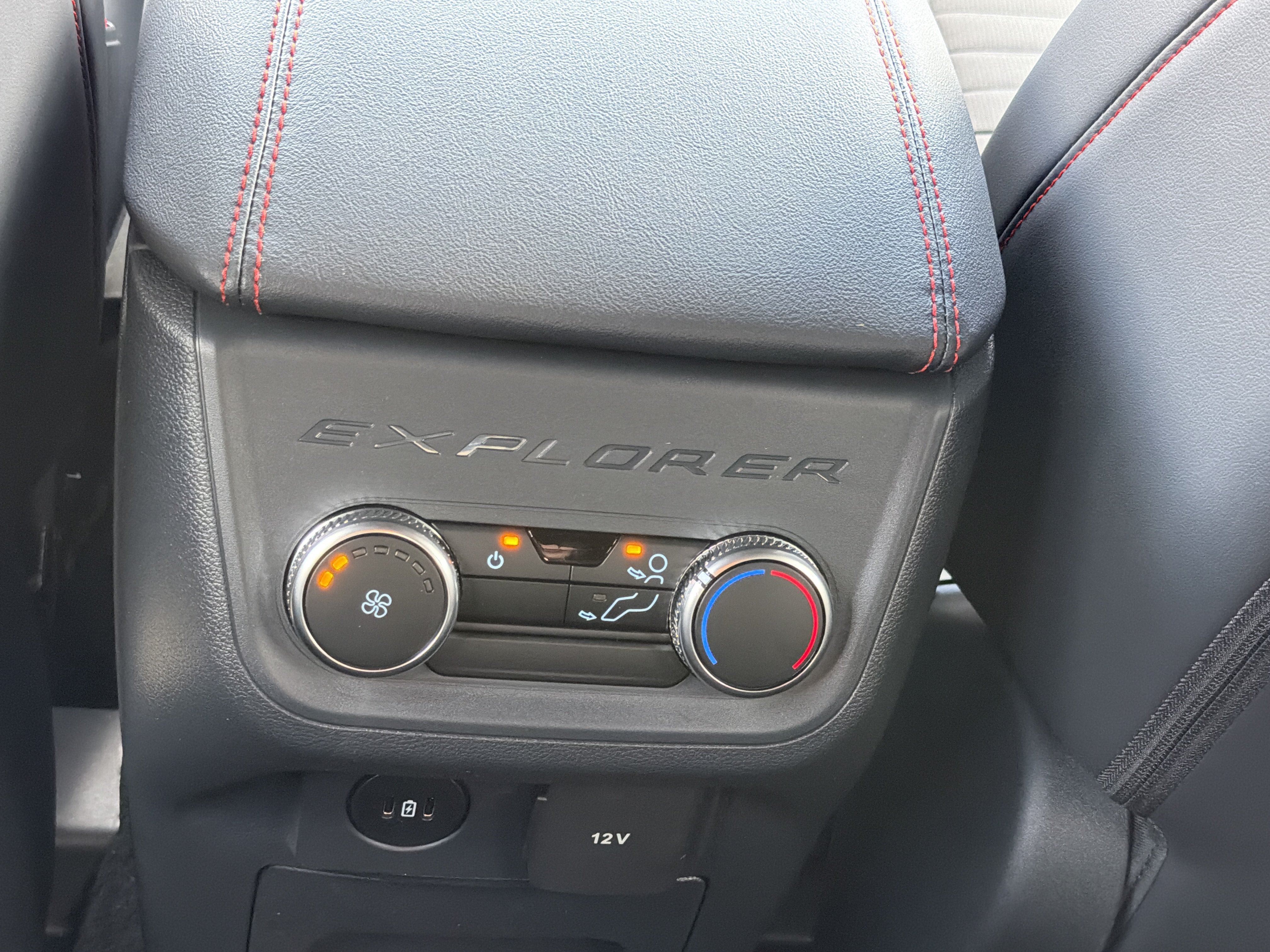New 2027 Ford Explorer ST-Line AWD/4WD image 23
