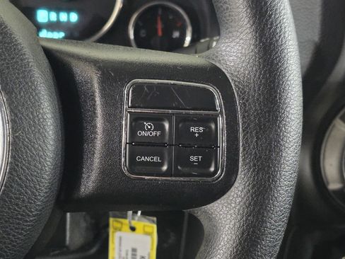 Used 2014 Jeep Wrangler Sport image 29