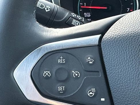 Used 2023 Chevrolet Traverse LT w/ LPO, Cargo Package AWD/4WD image 20