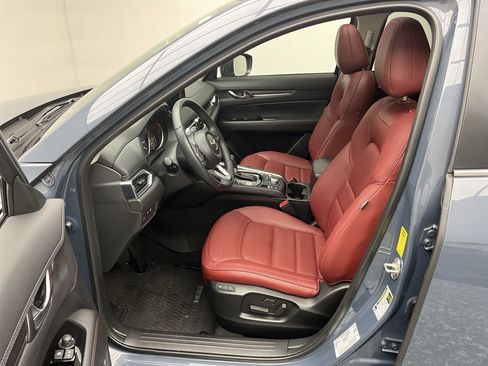 Certified 2023 MAZDA CX-5 Carbon Edition image 3