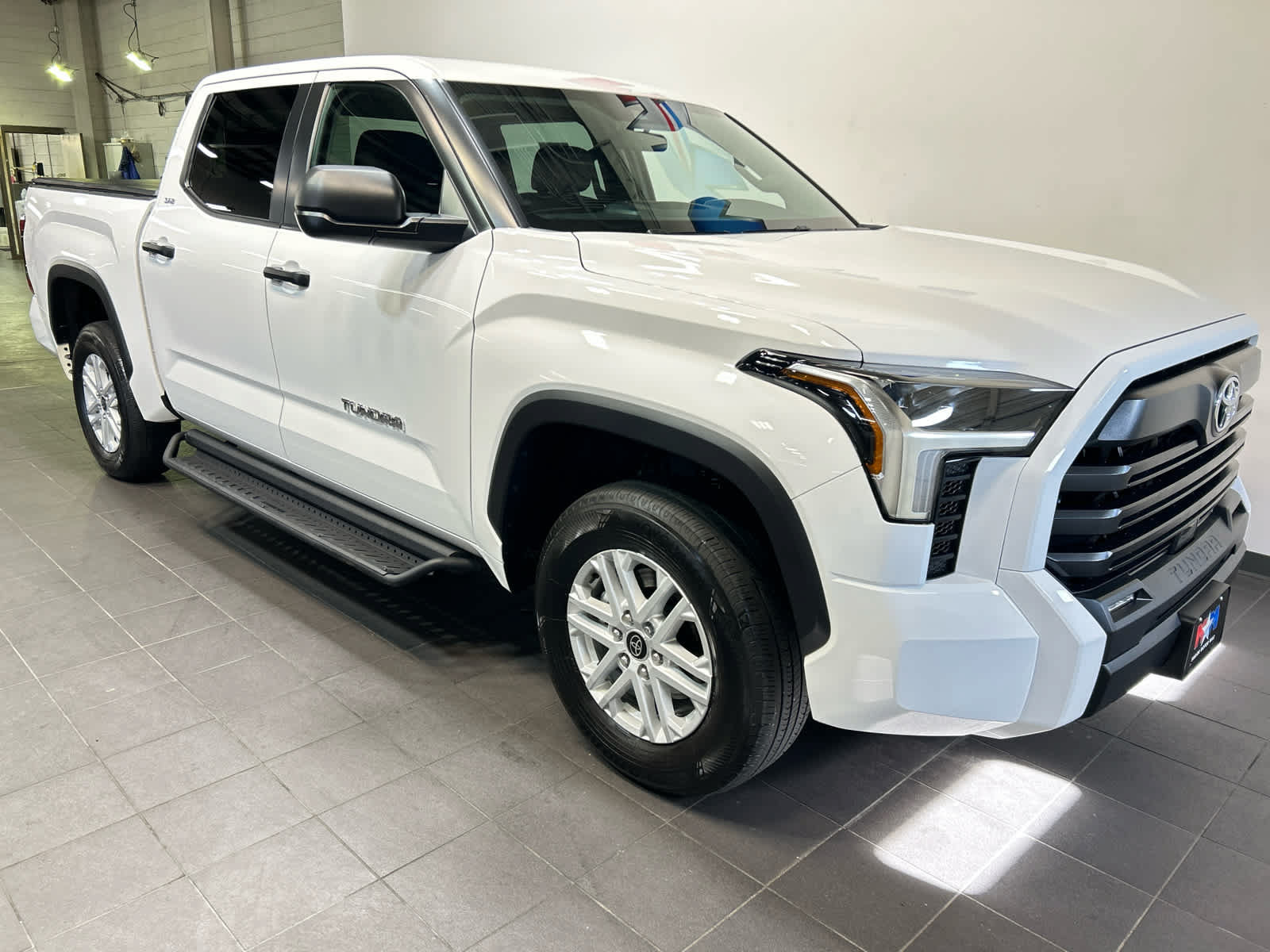 Used 2024 Toyota Tundra SR5 AWD/4WD image 2