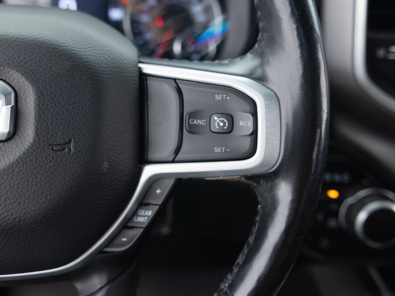 Used 2020 RAM 1500 Big Horn AWD/4WD image 42