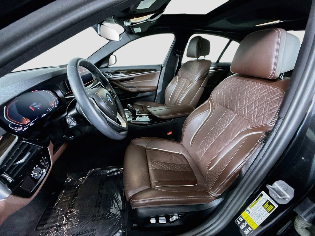 Used 2023 BMW 530i xDrive w/ Premium Package AWD/4WD image 21