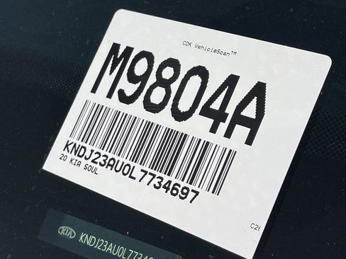 Used 2020 Kia Soul LX image 4