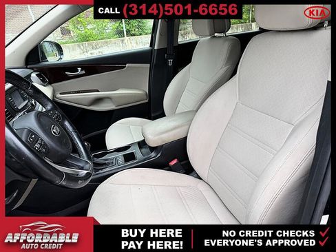 Used 2016 Kia Sorento AWD w/ LX Convenience Package image 10