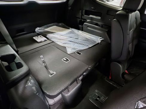 New 2025 Kia Telluride EX X-Line image 30