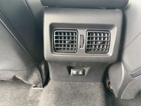 Used 2025 Toyota Camry SE FWD image 20
