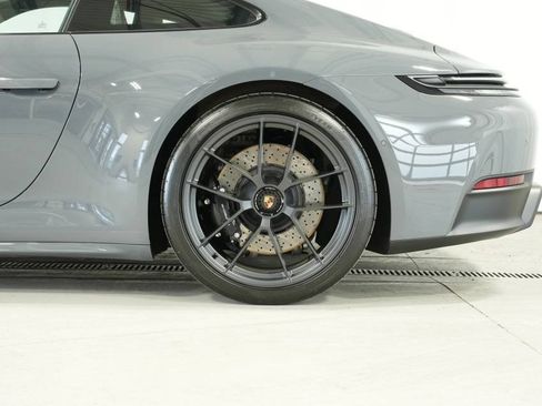 Used 2025 Porsche 911 Carrera 4 GTS image 47