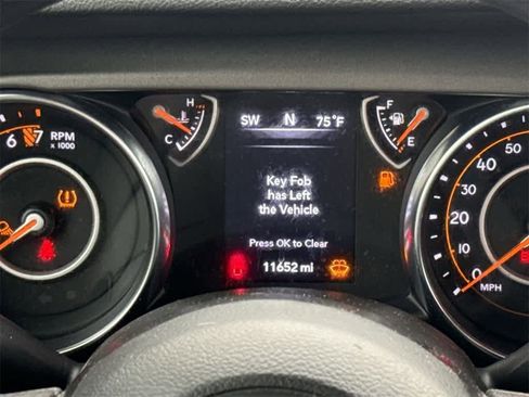 Used 2023 Jeep Gladiator Sport w/ Trailer Tow Package image 18