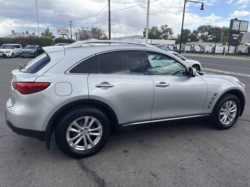 Used 2010 INFINITI FX35 AWD w/ Navigation Pkg image 5